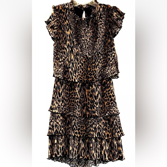 MELLODAY Dresses & Skirts - Melloday | Size Small | Antheia Dress | Leopard Print Open Back | NWT